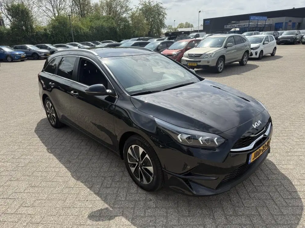 Kia Ceed 1.0 T-GDi DESIGN EDITION * VEEL OPTIES uit 2025, foto 7