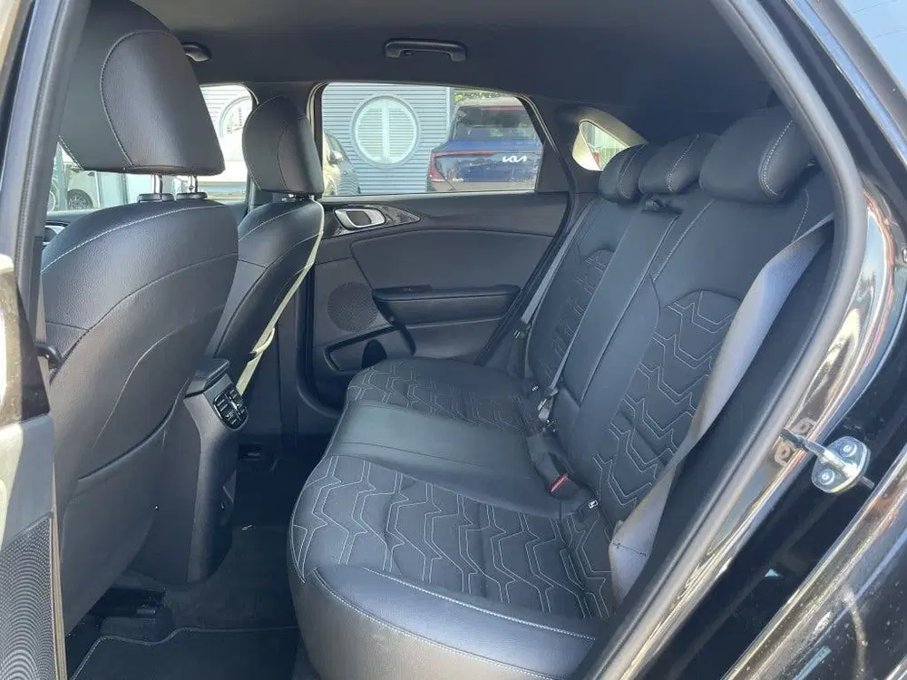 Kia Ceed 1.0 T-GDi MHEV DCT7 AUTOMAAT Design Editio uit 2025, foto 11