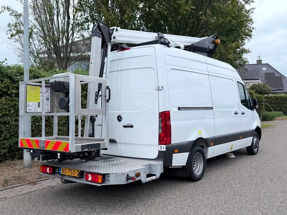 Mercedes-Benz Sprinter uit 2020, foto 3