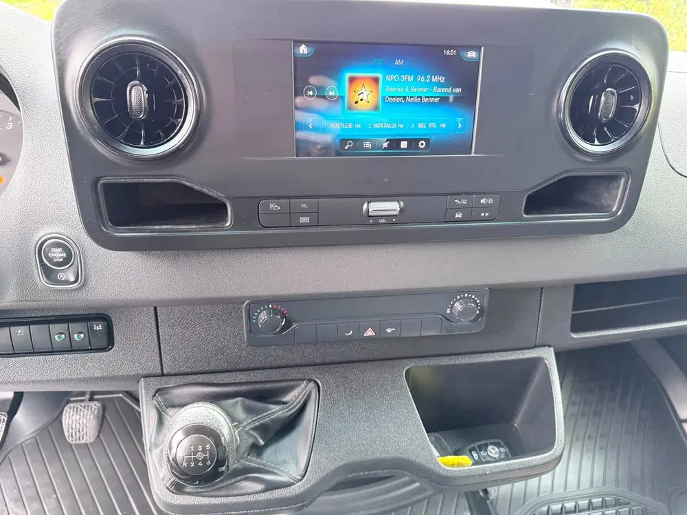 Mercedes-Benz Sprinter uit 2020, foto 7