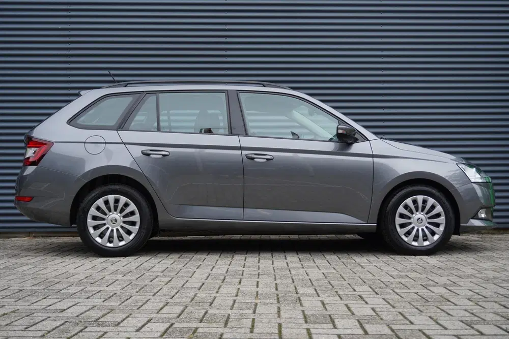Skoda Fabia 1.0 TSI 95pk Ambition uit 2022, foto 3