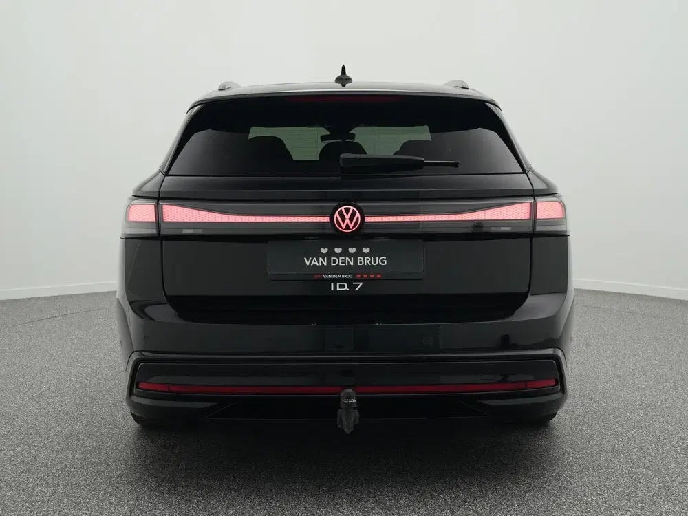 Volkswagen ID.7 Pro Business 77 kWh 286 pk uit 2025, foto 6