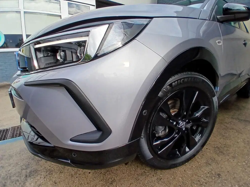 Opel Grandland 1.2 Turbo Hybrid GS uit 2024, foto 9