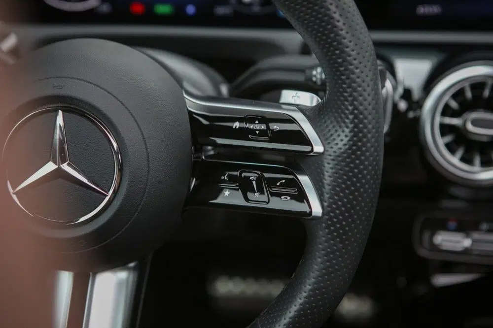 Mercedes-Benz CLA 250e AMG uit 2024, foto 10