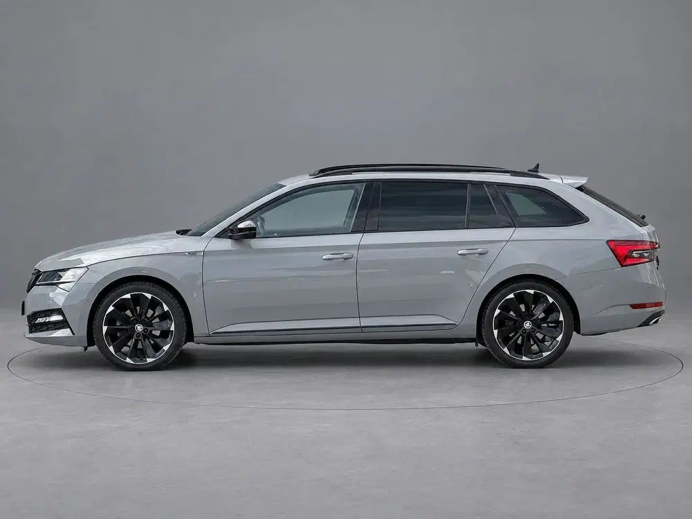 Skoda Superb 1.4 TSI iV Sportline Business uit 2021, foto 6