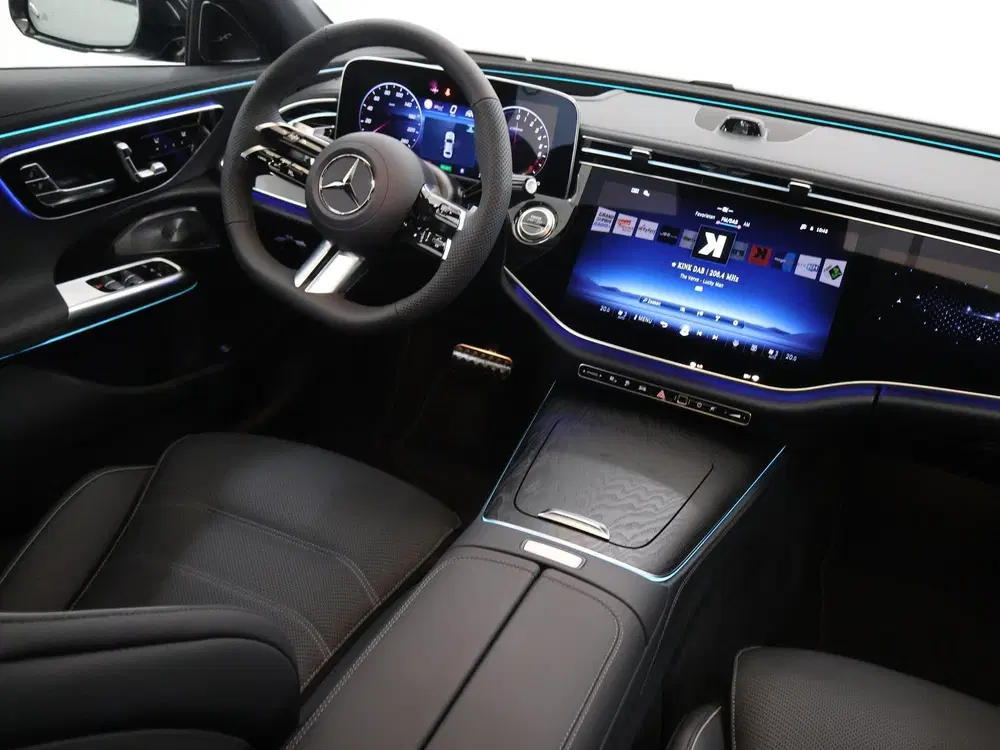 Mercedes-Benz E-Klasse 300e Sport Edition uit 2026, foto 9