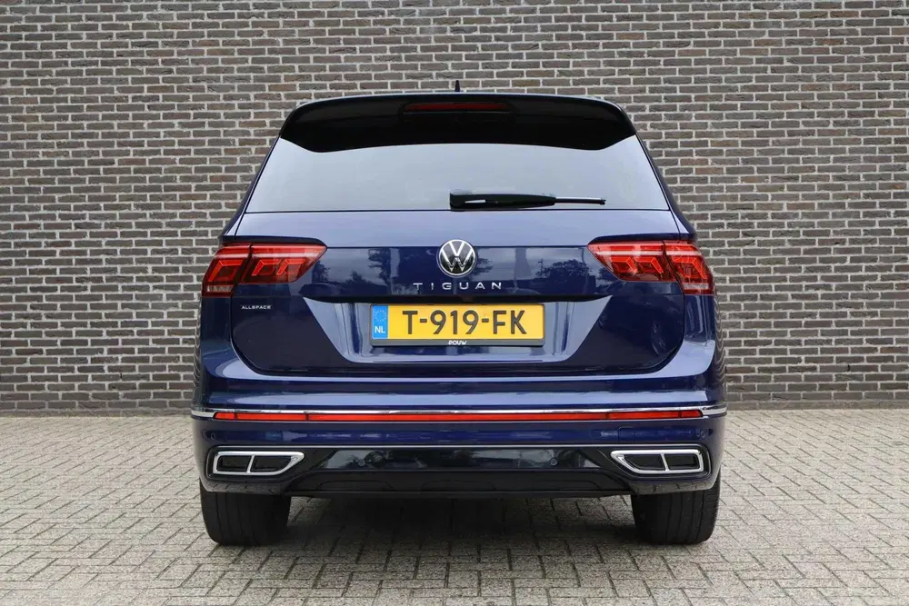 Volkswagen Tiguan Allspace 1.5 TSI 150pk DSG R-Line Business uit 2023, foto 10