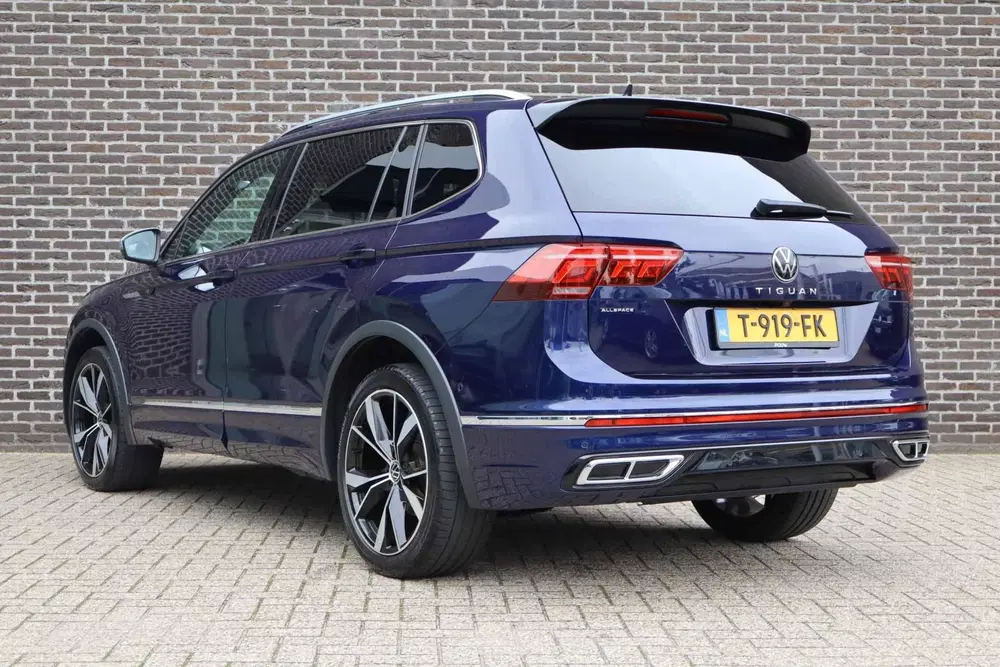 Volkswagen Tiguan Allspace 1.5 TSI 150pk DSG R-Line Business uit 2023, foto 12