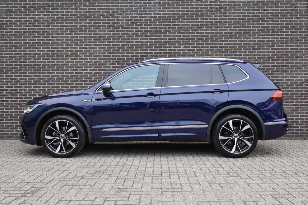 Volkswagen Tiguan Allspace 1.5 TSI 150pk DSG R-Line Business uit 2023, foto 13