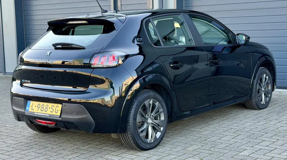 Peugeot 208 EV Active Pack 50 kWh uit 2021, foto 10