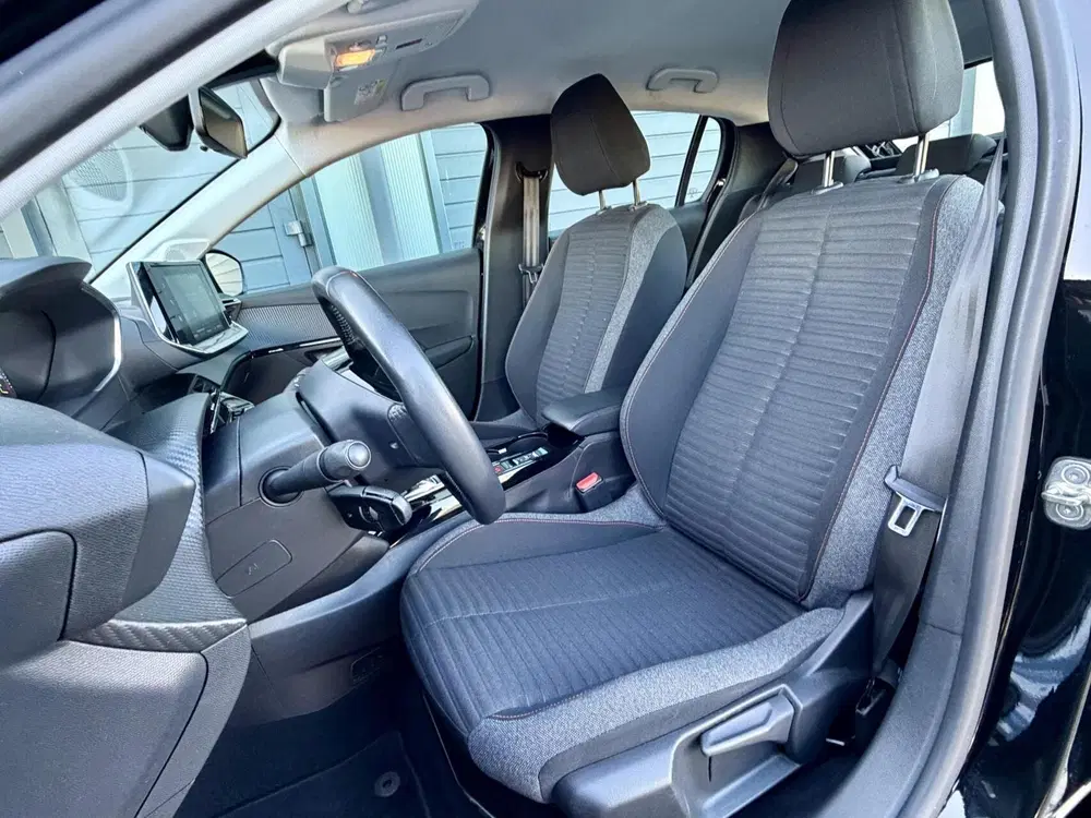 Peugeot 208 EV Active Pack 50 kWh uit 2021, foto 4
