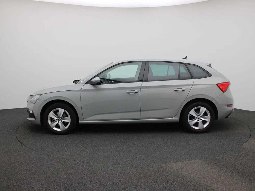 Skoda Scala 1.0 TSI Ambition uit 2022, foto 4