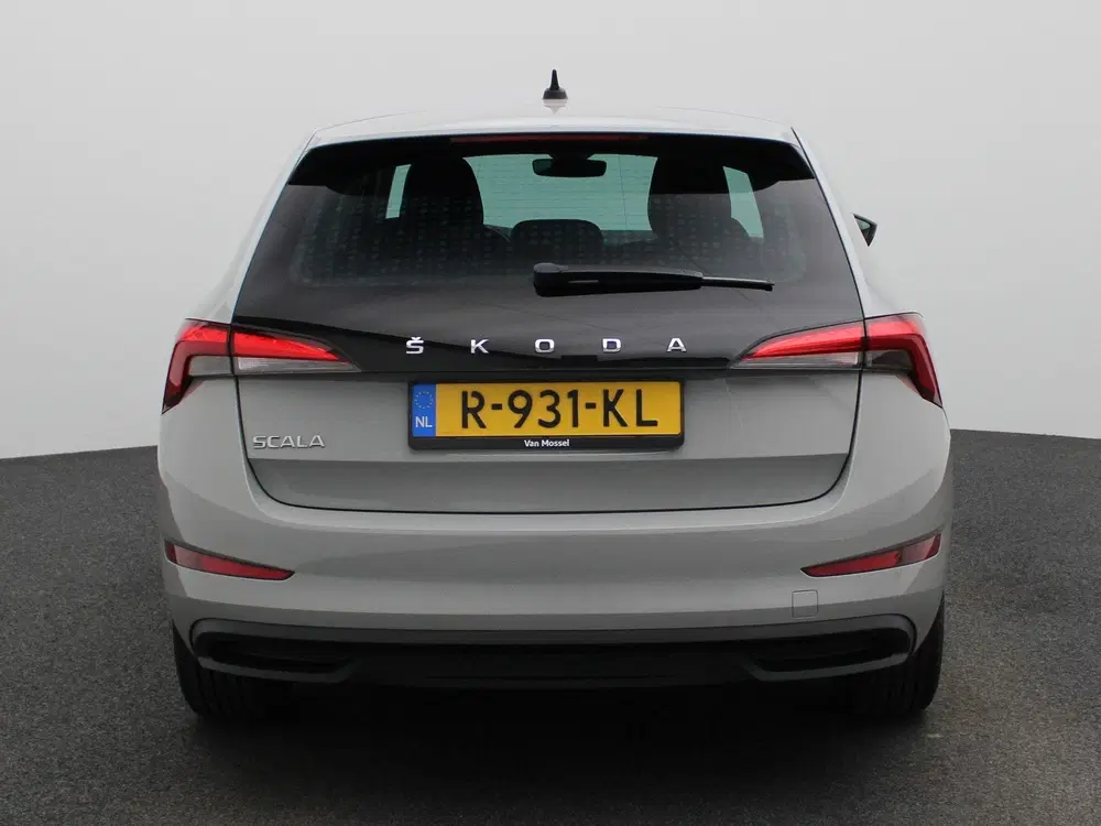 Skoda Scala 1.0 TSI Ambition uit 2022, foto 5