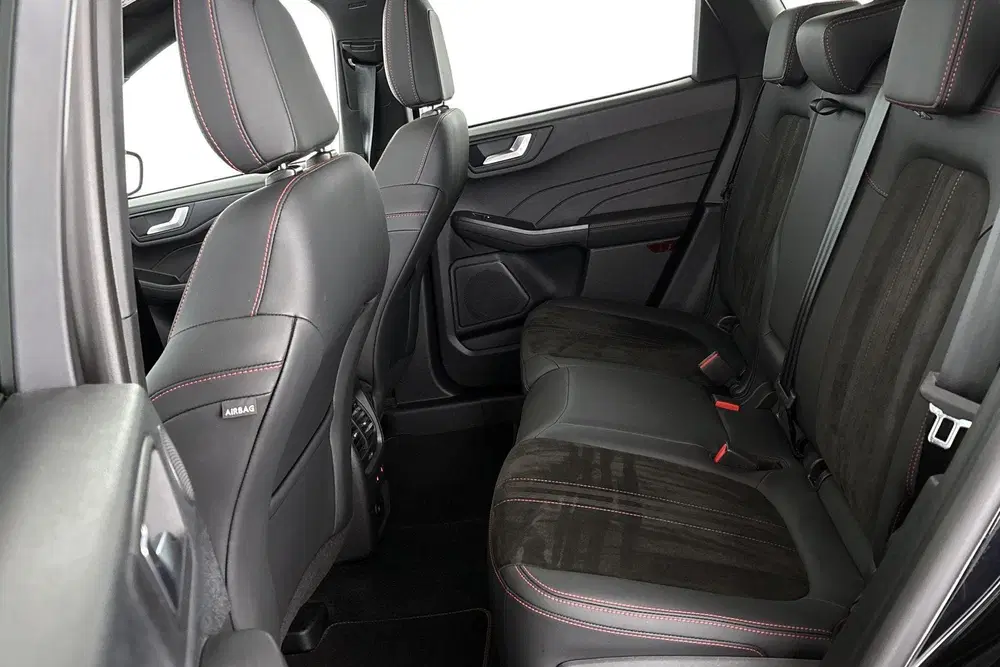 Ford Kuga 2.5 PHEV ST-Line X Panoramadak Winter Pakk uit 2025, foto 9