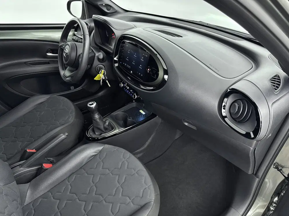 Toyota Aygo X 1.0 VVT-i MT Envy uit 2023, foto 6