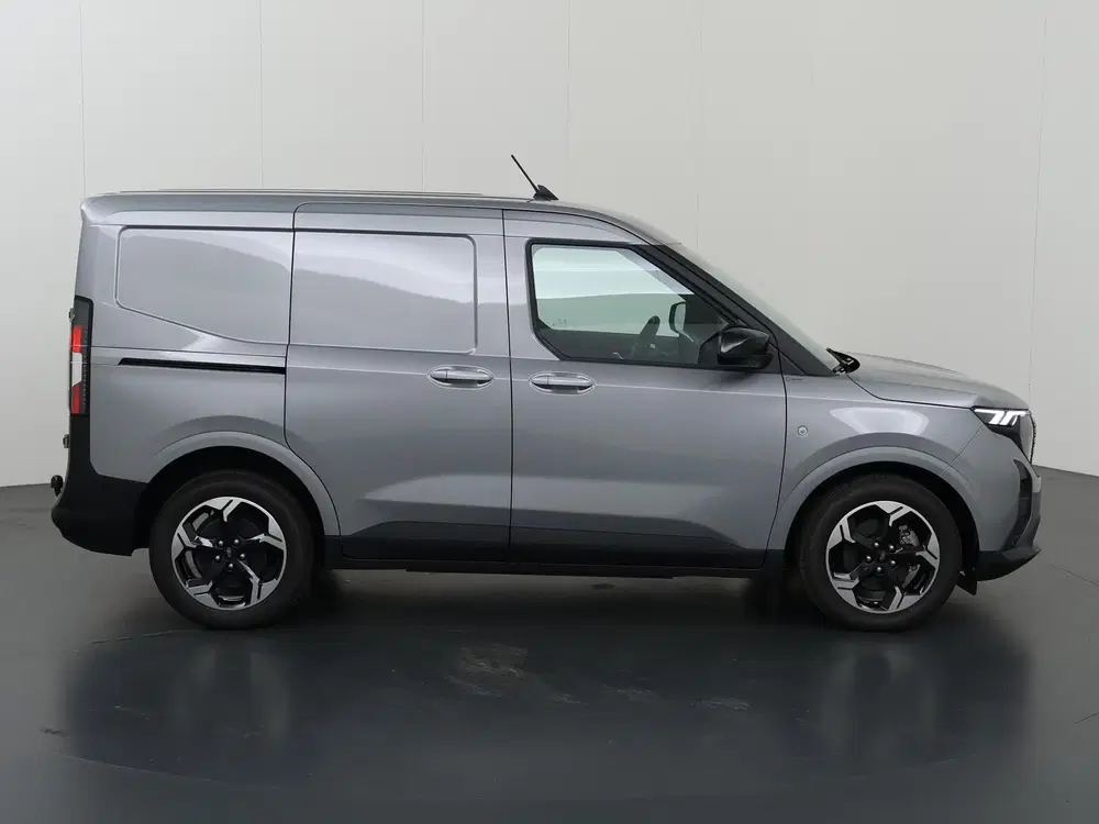 Ford Transit Courier Limited 44 kWh uit 2026, foto 6
