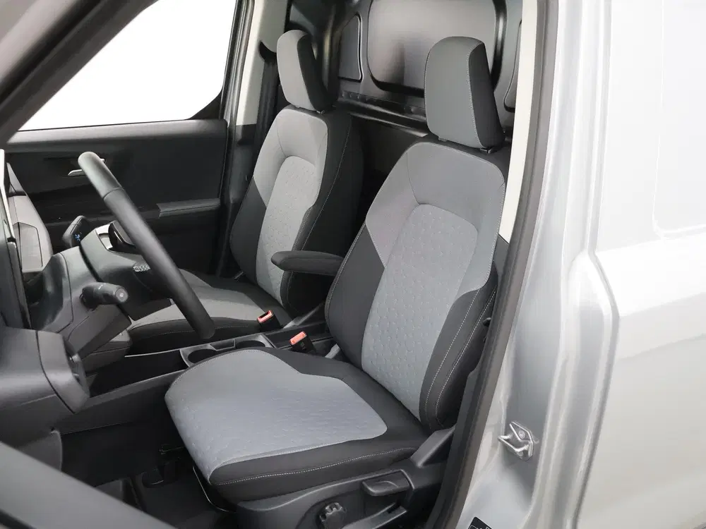 Ford Transit Courier Limited 44 kWh uit 2026, foto 9