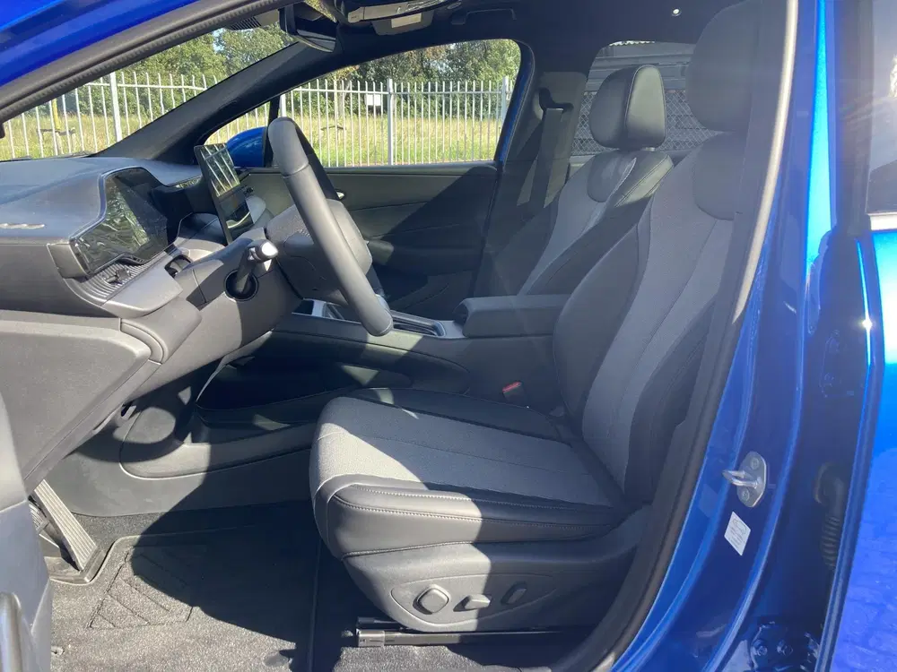 BYD Dolphin G 1.5L DM-i Comfort uit 2026, foto 14