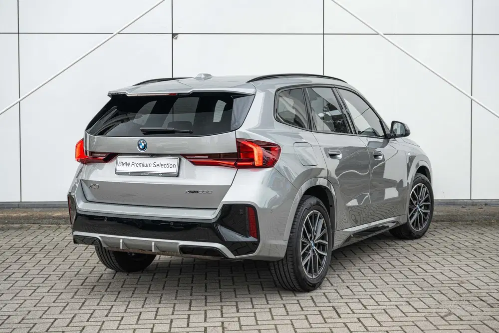 BMW X1 xDrive25e M Sport Automaat uit 2025, foto 2