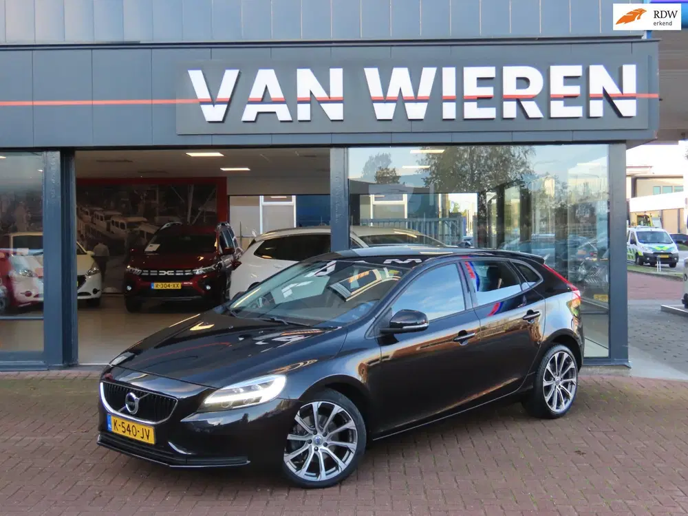 Volvo V40 2.0 T2 Navi LED 18" PDC Cruise Bluetooth uit 2019