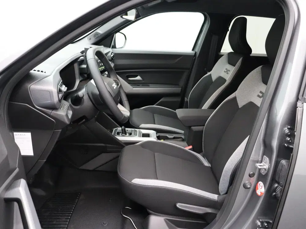 Dacia Duster 1.8 hybrid 155pk limited edition uit 2026, foto 15