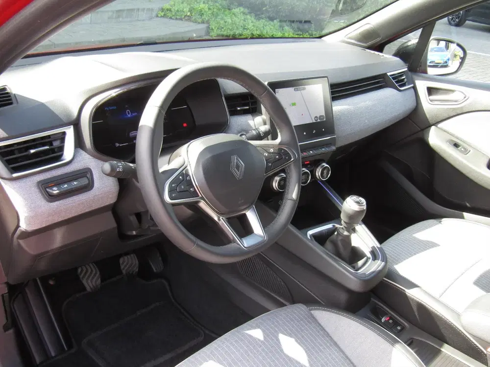 Renault Clio Techno Premium uit 2025, foto 13