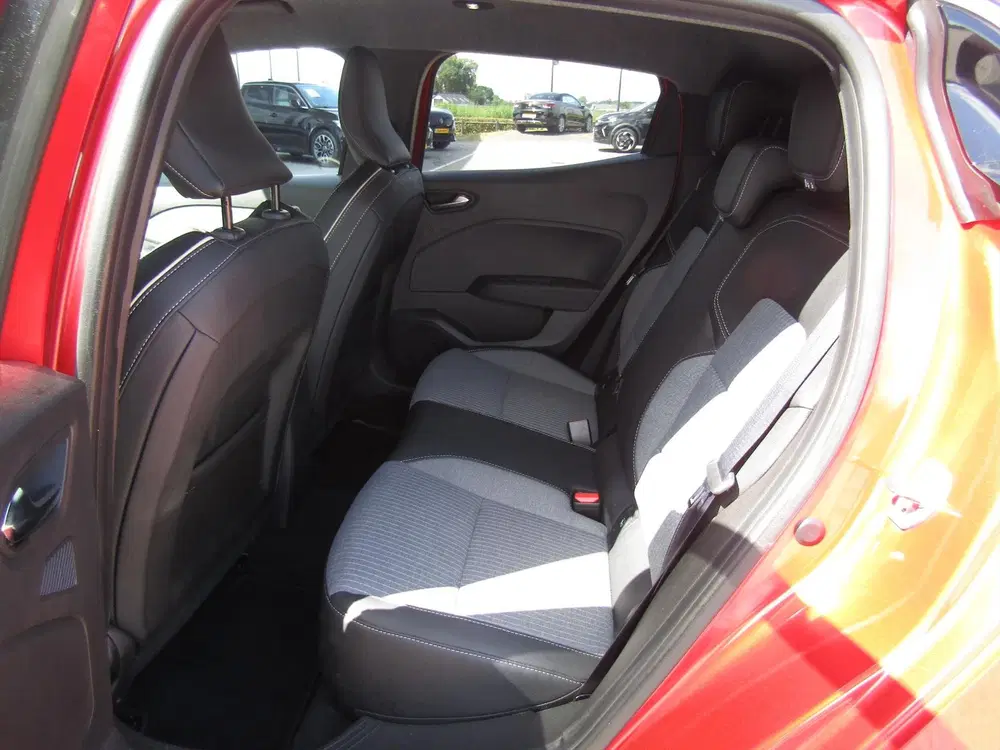 Renault Clio Techno Premium uit 2025, foto 15