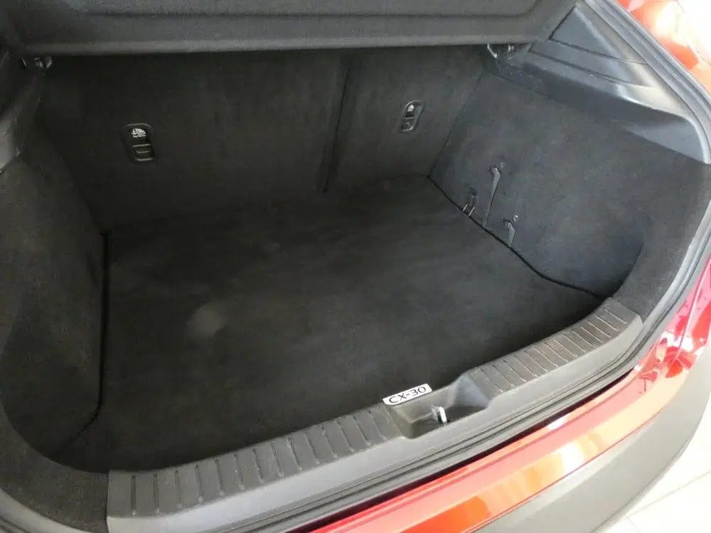 Mazda CX-30 Mooie Mazda CX-30 120 Pk Automaat Bose en uit 2019, foto 7