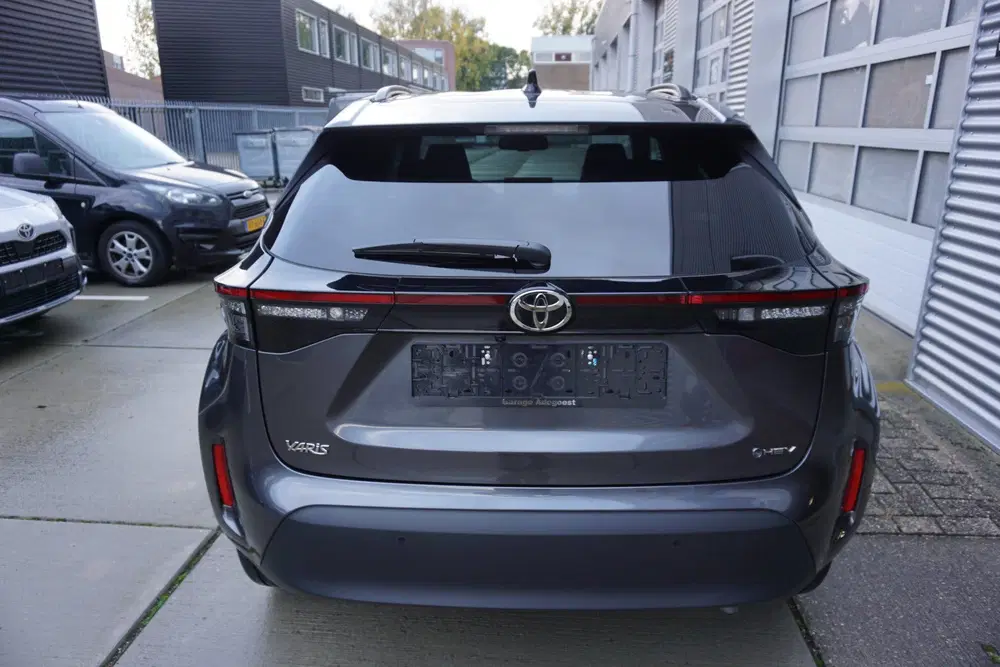 Toyota Yaris Cross 1.5 Hybrid 130 Dynamic Comfort Pack uit 2026, foto 5
