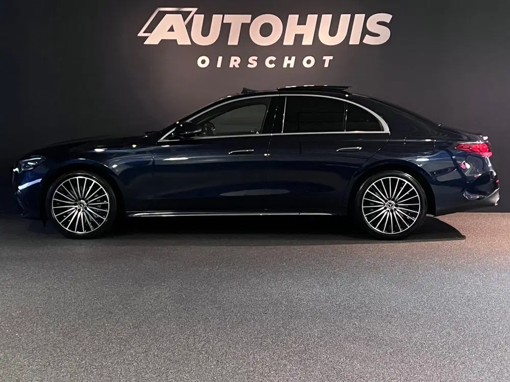 Mercedes-Benz E-Klasse 300 e AMG Line Pano uit 2024, foto 5