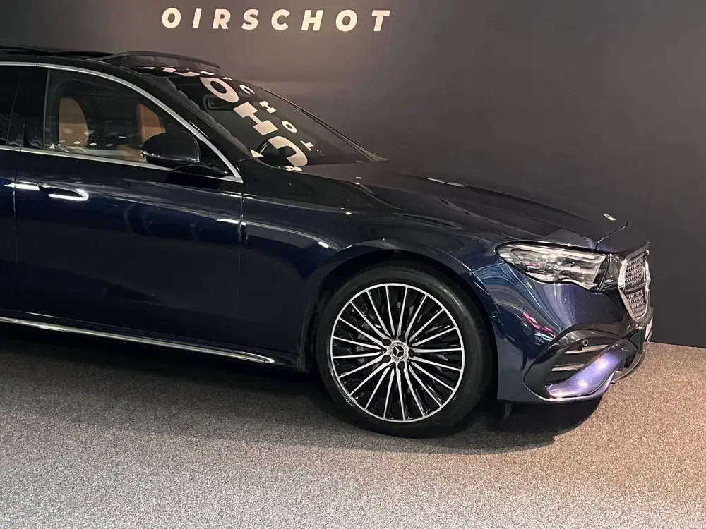 Mercedes-Benz E-Klasse 300 e AMG Line Pano uit 2024, foto 9
