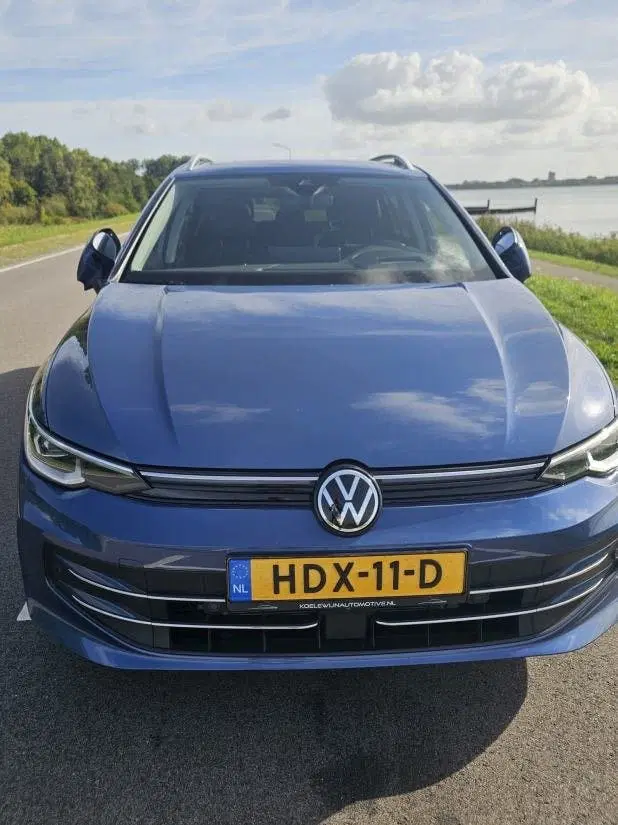 Volkswagen Golf 1.5 eTSI R-Line Edition uit 2024, foto 5