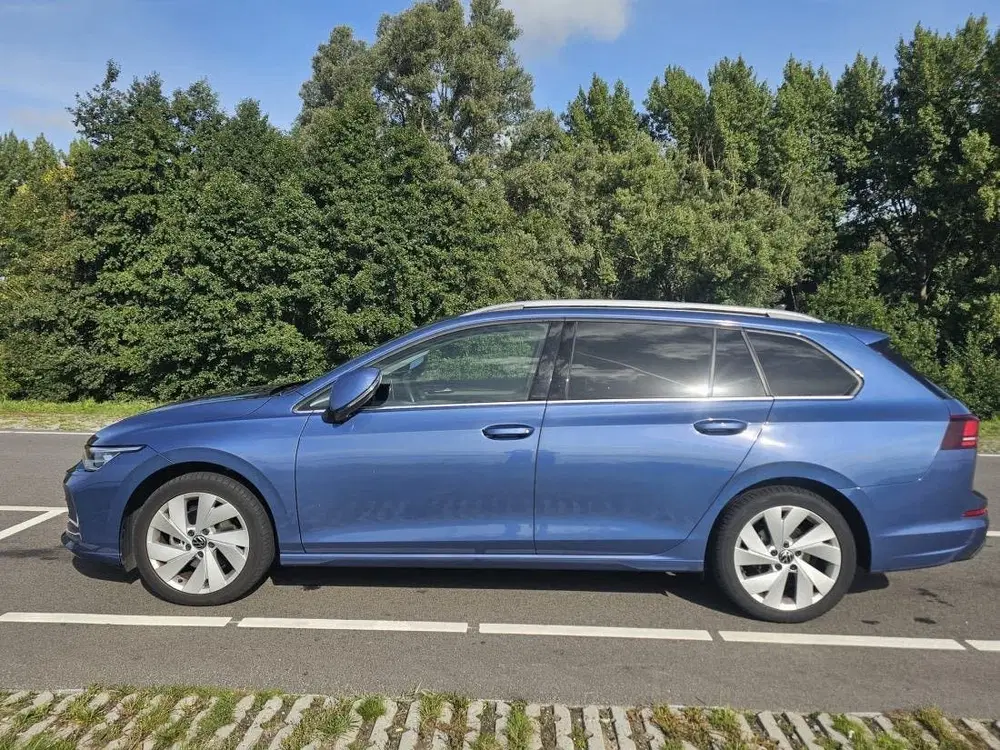 Volkswagen Golf 1.5 eTSI R-Line Edition uit 2024, foto 7