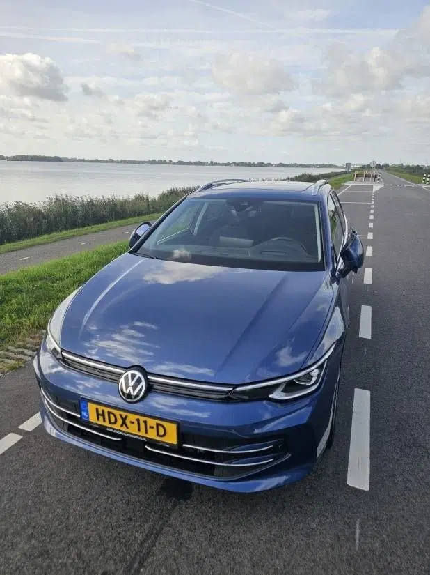 Volkswagen Golf 1.5 eTSI R-Line Edition uit 2024, foto 9