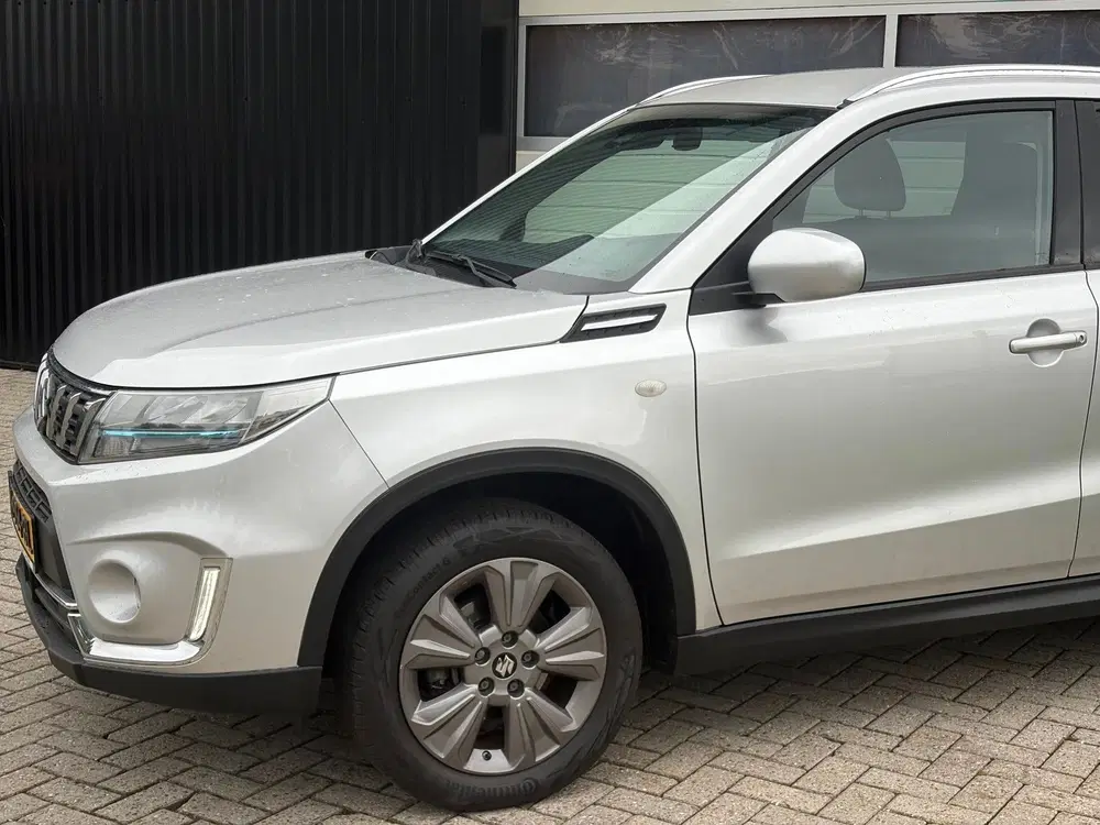 Suzuki Vitara 1.4 Boosterjet Select Smart Hybrid uit 2020, foto 8
