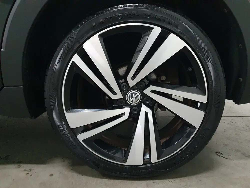 Volkswagen T-Cross 1.0 TSI R-Line CAMERA uit 2019, foto 10