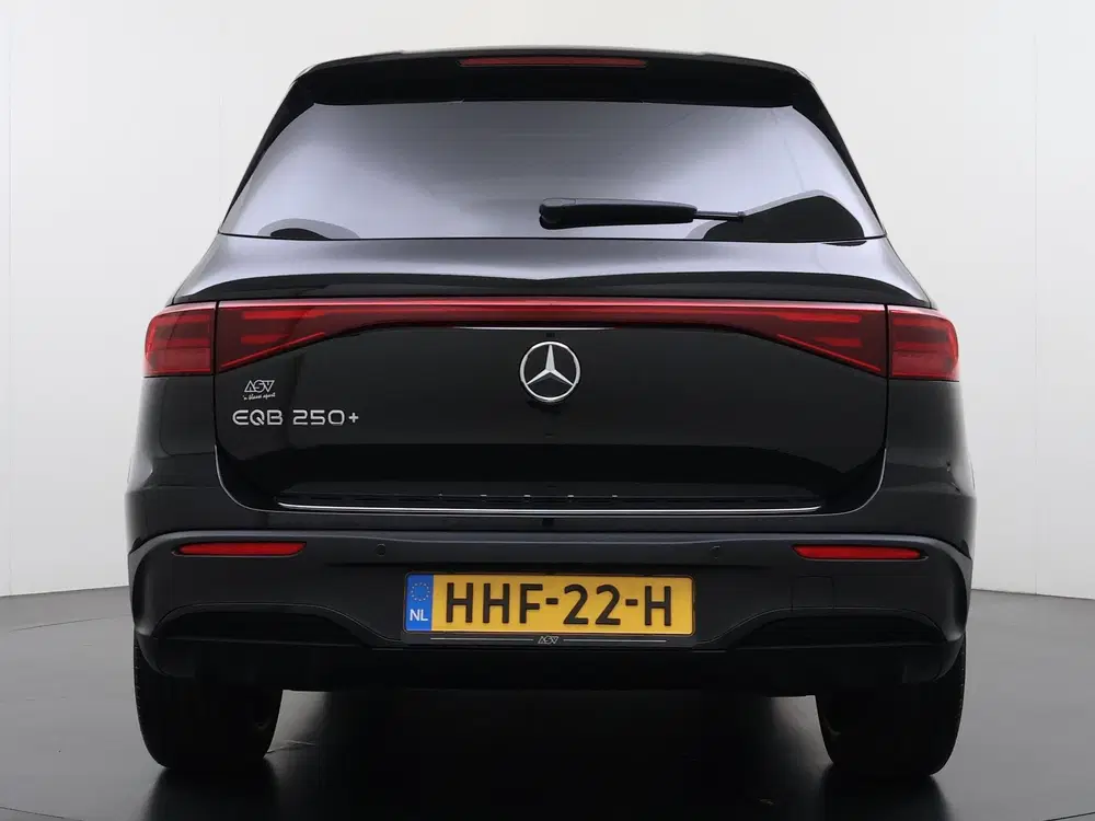 Mercedes-Benz EQB 250+ AMG Line 71 kWh uit 2025, foto 7