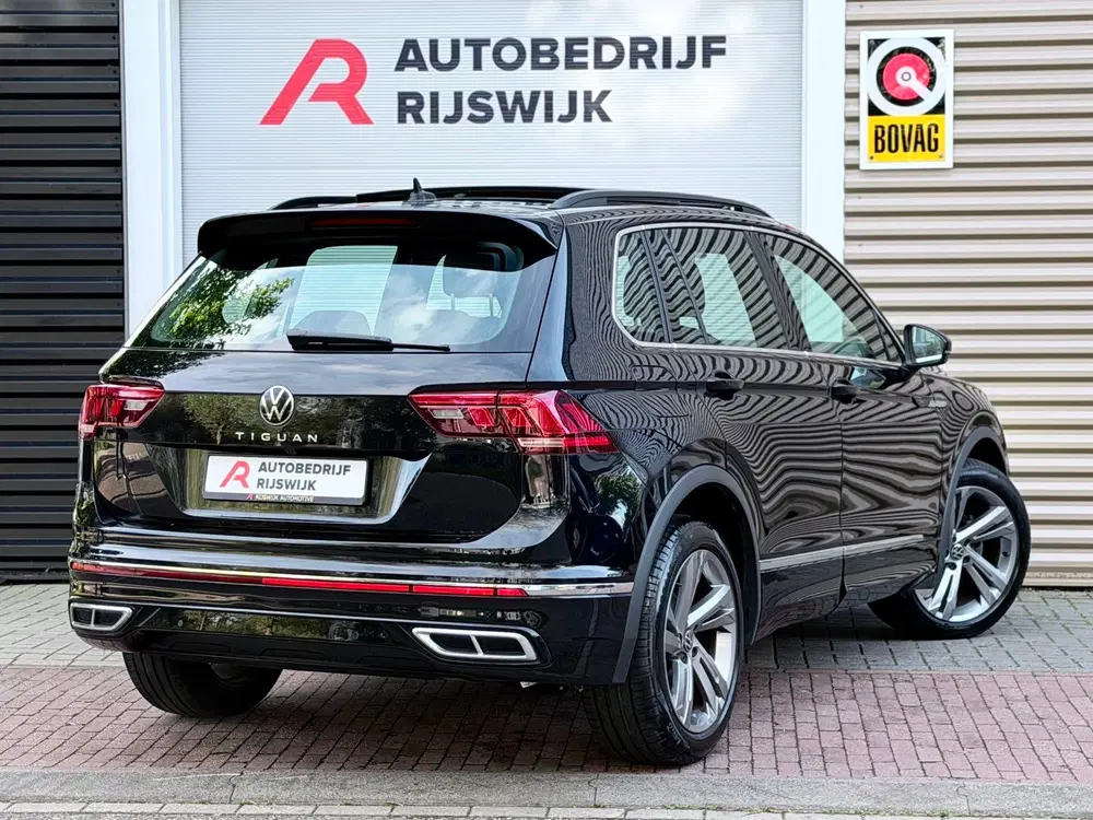 Volkswagen Tiguan 1.5 TSI R-Line Pano uit 2024, foto 4