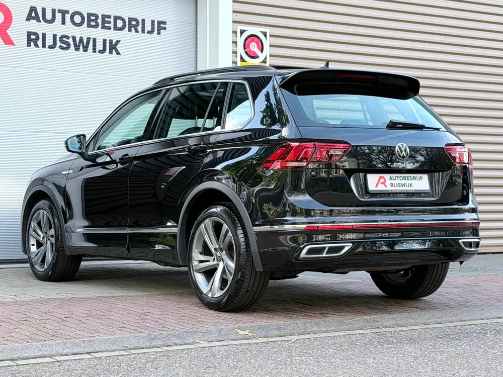 Volkswagen Tiguan 1.5 TSI R-Line Pano uit 2024, foto 7