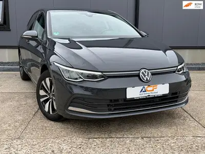 Volkswagen Golf 1.5 TSI MOVE Business uit 2024