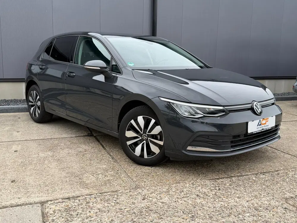 Volkswagen Golf 1.5 TSI MOVE Business uit 2024, foto 2