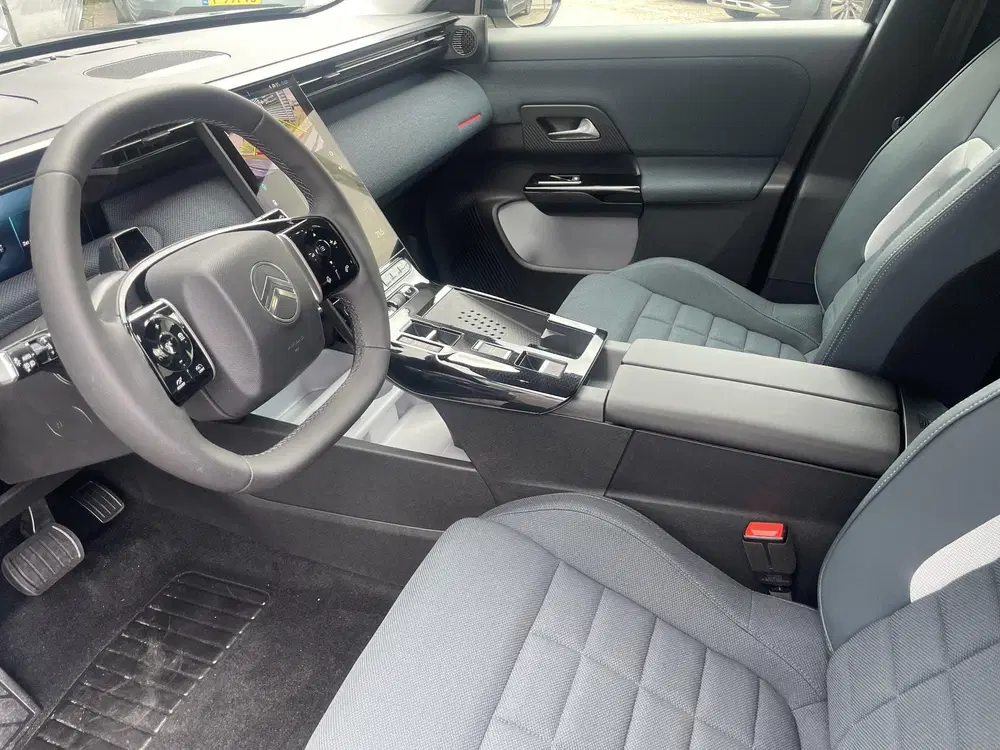 Citroën C5 Aircross Citroen C5 Aircross 1.2 Hybrid 145 Plus uit 2026, foto 13