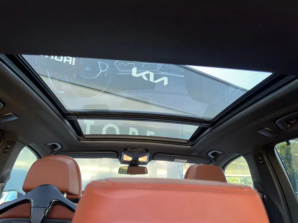 BMW X5 XDrive45e High Executive M SPORT Pano Lase uit 2022, foto 12