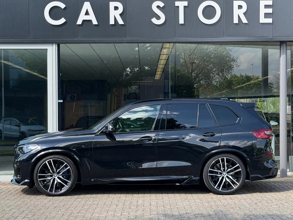 BMW X5 XDrive45e High Executive M SPORT Pano Lase uit 2022, foto 3