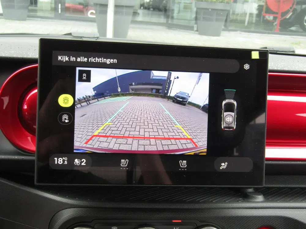 Renault Twingo 82pk Techno uit 2026, foto 12