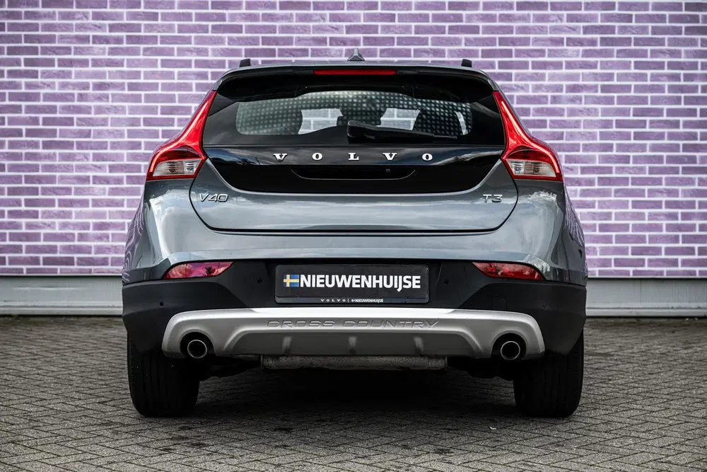 Volvo V40 Cross Country 1.5 T3 Nordic+ uit 2019, foto 11