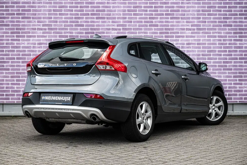 Volvo V40 Cross Country 1.5 T3 Nordic+ uit 2019, foto 4