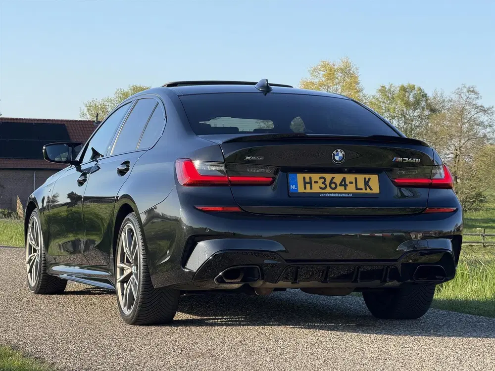 BMW 3-serie 374PK x-Drive uit 2019, foto 6