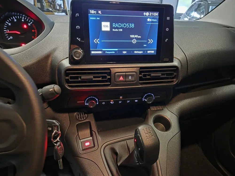Peugeot Partner 1.5 BlueHDI Premium uit 2020, foto 8