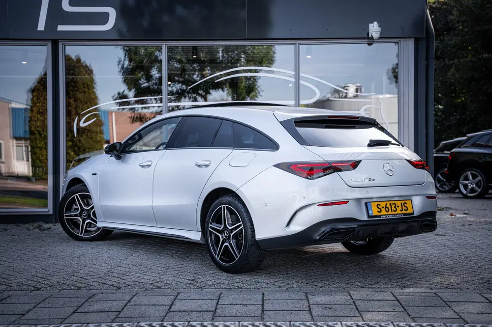 Mercedes-Benz CLA 250 e Premium Plus uit 2020, foto 10